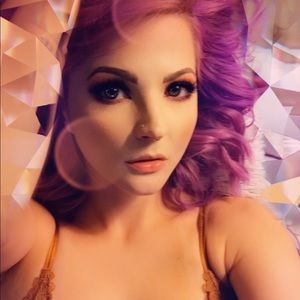 Meet your Posher, Haley